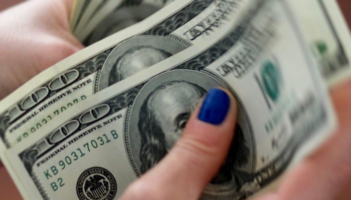 05102020dolar1381.jpg 05102020dolar1381.jpg