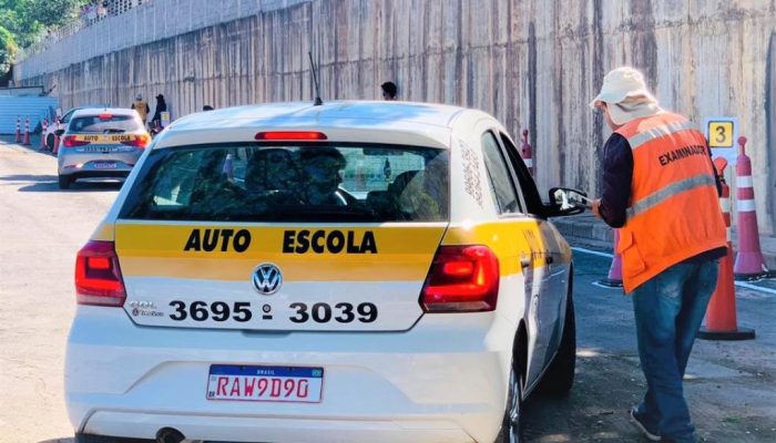 138064_auto-escola-jpeg.jpeg