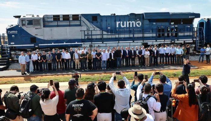 139070_ferrovia-inauguracao-jpg.jpg