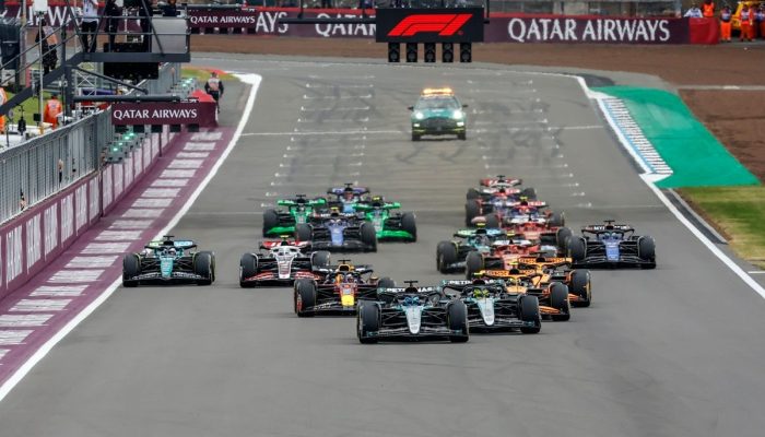 1740134353_george-russell-mercedes-f1-w15.jpg 1740134353_george-russell-mercedes-f1-w15.jpg