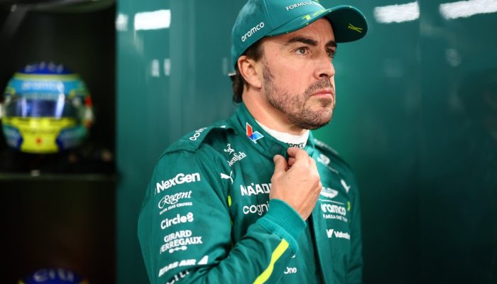 1744217930_fernando-alonso-aston-martin-r.jpg