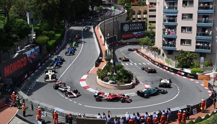1748270187_lewis-hamilton-ferrari-max-ver.jpg 1748270187_lewis-hamilton-ferrari-max-ver.jpg