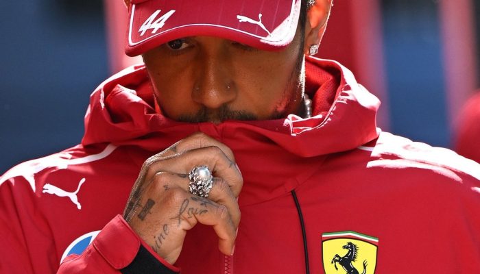 1756401635_lewis-hamilton-ferrari.jpg 1756401635_lewis-hamilton-ferrari.jpg