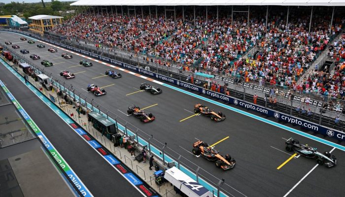 1757043586_lando-norris-mclaren-oscar-pia.jpg 1757043586_lando-norris-mclaren-oscar-pia.jpg