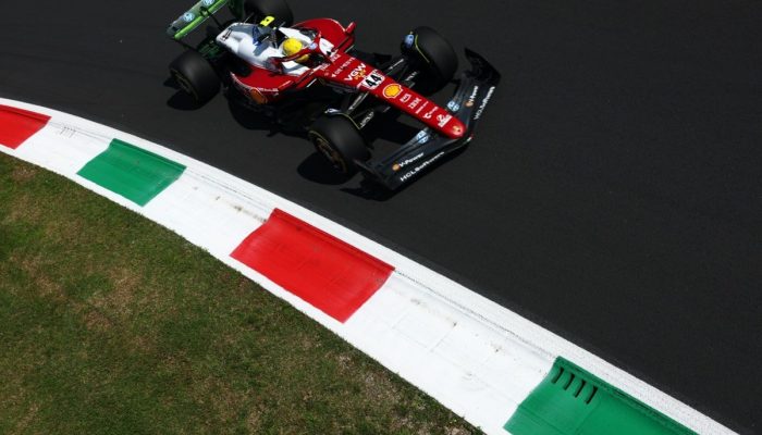 1757076164_lewis-hamilton-ferrari.jpg 1757076164_lewis-hamilton-ferrari.jpg