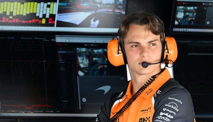 1757979652_oscar-piastri-mclaren.jpg