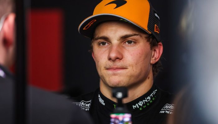 1758381992_oscar-piastri-mclaren.jpg 1758381992_oscar-piastri-mclaren.jpg