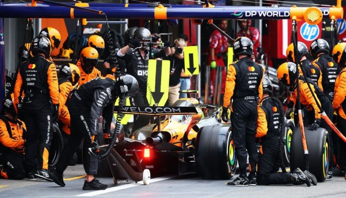 1758523546_lando-norris-mclaren.jpg 1758523546_lando-norris-mclaren.jpg