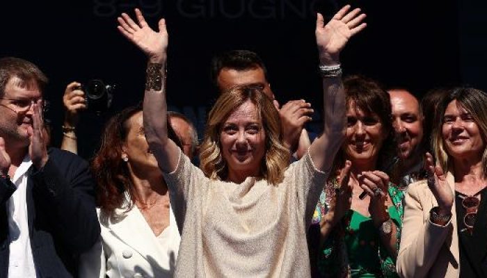 1jun2024-primeira-ministra-da-italia-giorgia-meloni-discura-durante-evento-sobre-eleicoes-parlamen.jpeg