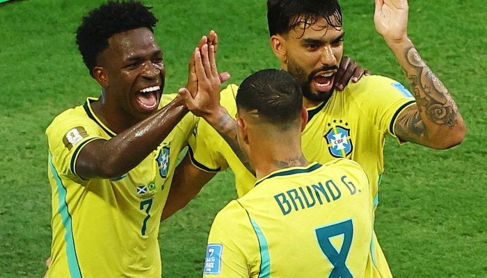 2026-06-24t230259z_2140425560_up1em6o1s0yup_rtrmadp_3_soccer-worldcup-sco-bra.jpg