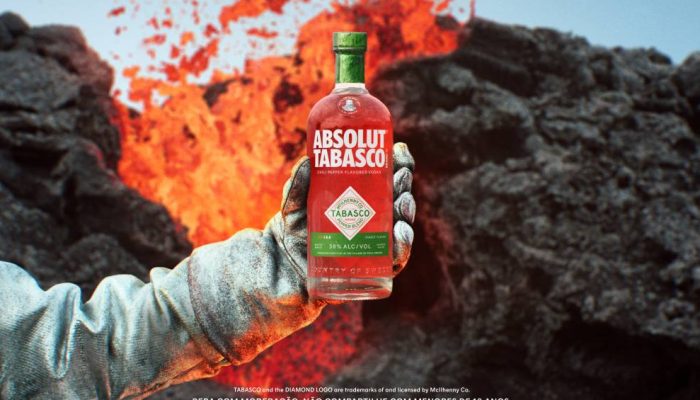 Absolut_Tabasco_ROW_Glove_16-9_Clean.jpg