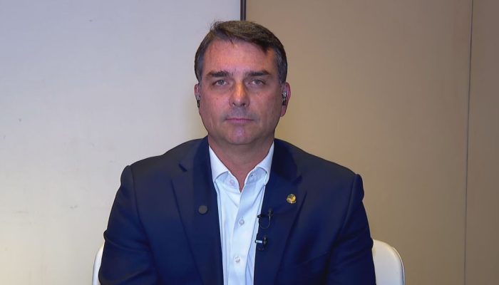 BR_CNN_150526_LINK_ENTREVISTA_FLAVIO_BOLSONARO_frame_77086.jpeg