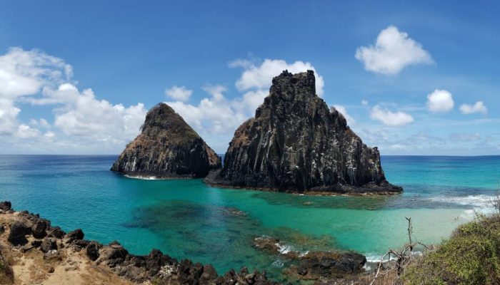 Baia_dos_Porcos_em_Parque_Nacional_Marinho_de_Fernando_de_Noronha_Alexandre_Costa_na_32a_REFENO_3.jp_.jpeg Baia_dos_Porcos_em_Parque_Nacional_Marinho_de_Fernando_de_Noronha_Alexandre_Costa_na_32a_REFENO_3.jp_.jpeg