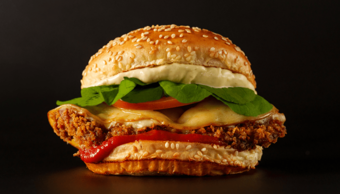 Bullguer_The-Chicken-Parm_Rubens-Kato.png Bullguer_The-Chicken-Parm_Rubens-Kato.png