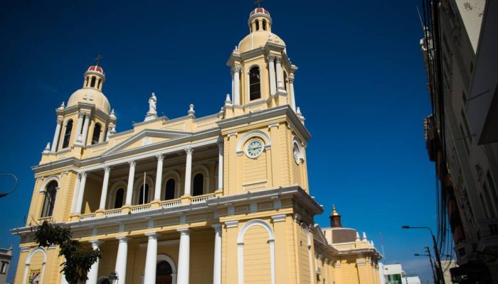 Catedral_de_Chiclayo_Ernesto-Benavides-PROMPERU.jpg