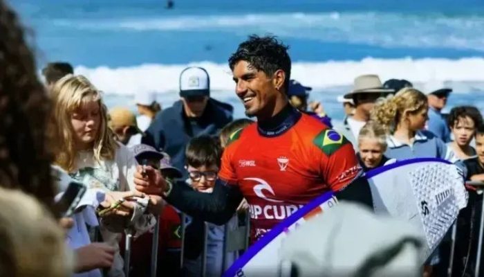 Gabriel-Medina-em-etapa-de-Bells-Beach-da-WSL-2026-e1775738175906.webp.jpeg