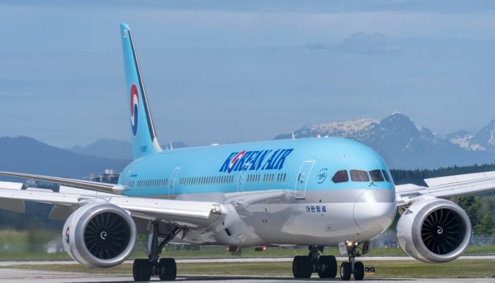 Korean_Air_-_Vancouver_-_2024_-_DSC5182.jpeg Korean_Air_-_Vancouver_-_2024_-_DSC5182.jpeg