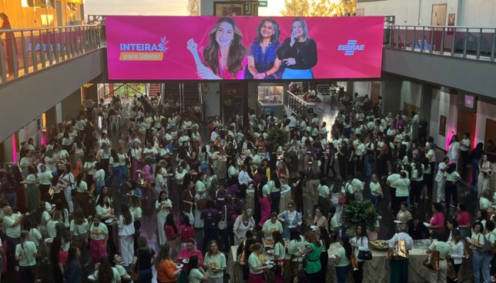 Mais-de-mil-mulheres-se-reunem-em-evento-voltado-ao-empreendedorismo-feminino_p11895_thumb_resized.j.jpeg Mais-de-mil-mulheres-se-reunem-em-evento-voltado-ao-empreendedorismo-feminino_p11895_thumb_resized.j.jpeg