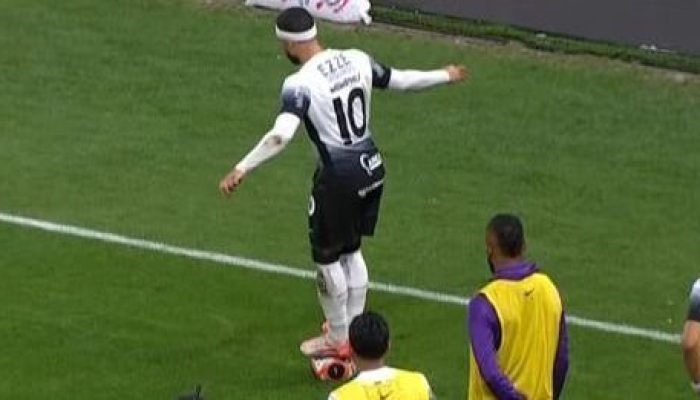 Memphis-causa-confusao-em-classico-e1743130039744.jpeg Memphis-causa-confusao-em-classico-e1743130039744.jpeg