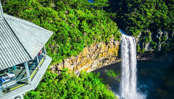 Observatorio-e-Cascata-do-Caracol-Creditos-Parque-do-Caracol.jpg Observatorio-e-Cascata-do-Caracol-Creditos-Parque-do-Caracol.jpg