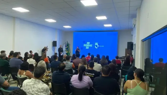 Palestra-Kick-Off-O-Poder-da-motivacao-atraiu-dezenas-de-pessoas-em-Paranatinga_p14662_thumb_resized.webp