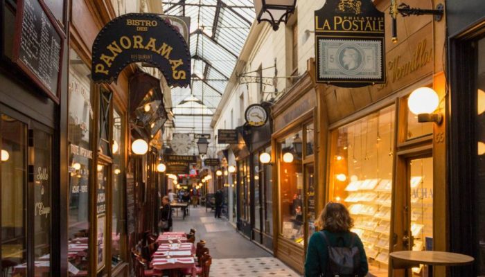 Passage-des-Panoramas-Paris-Franca.jpg