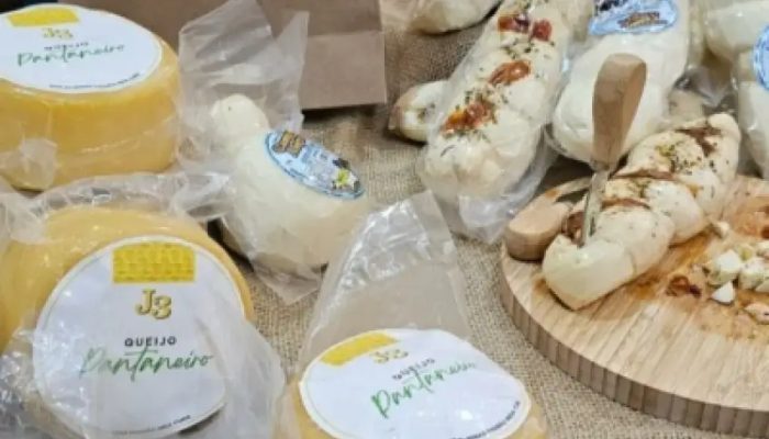 Queijo-MT-1-e1689183619578_p11780_thumb_resized.jpeg Queijo-MT-1-e1689183619578_p11780_thumb_resized.jpeg