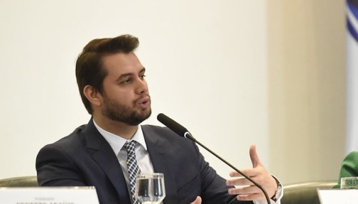 Raylson-Ribeiro-cortar.jpg Raylson-Ribeiro-cortar.jpg