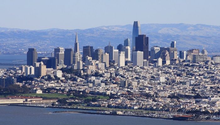 San_Francisco_skyline_from_Marin_Headlands.jpg