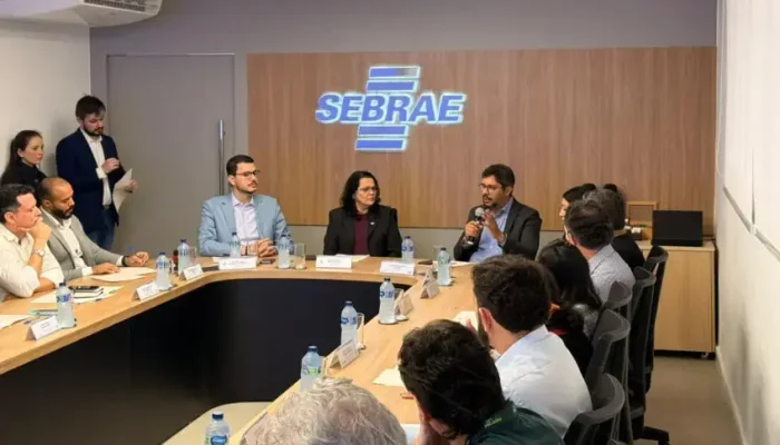 Sebrae-recebe-liderancas-para-debater-acesso-ao-mercado-internacional-e-os-novos-rumos-da-exportacao.webp