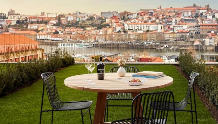 Tivoli_Kopke_Porto_Gaia_Hotel_Guest_Room_Suite_Terrace_2.jpg Tivoli_Kopke_Porto_Gaia_Hotel_Guest_Room_Suite_Terrace_2.jpg