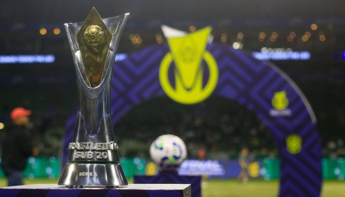 Trofeu-Brasileirao-Sub-20-e1756263487834.jpg Trofeu-Brasileirao-Sub-20-e1756263487834.jpg