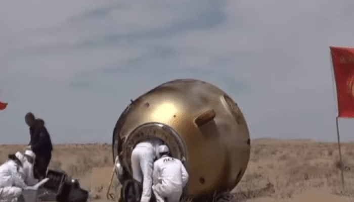 a-capsula-com-os-tripulantes-da-shenzhou-19-pousou-no-deserto-nesta-quarta-feira-1746015356357_v2_61.png a-capsula-com-os-tripulantes-da-shenzhou-19-pousou-no-deserto-nesta-quarta-feira-1746015356357_v2_61.png