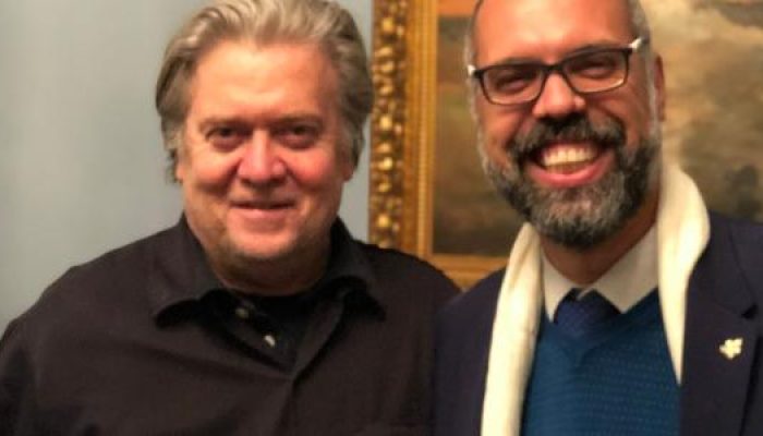 bannon-e-allan-dos-santos-1634853387065_v2_615x300.jpg