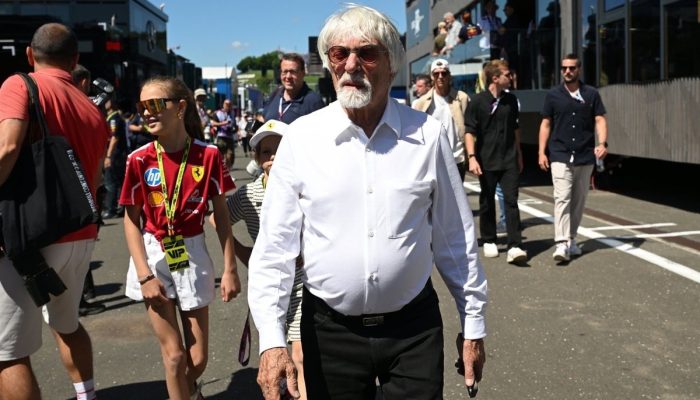 bernie-ecclestone-in-the-paddo-3.jpg