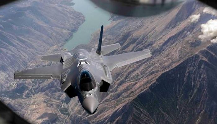caca-f-35-tem-sistema-de-defesa-antimisseis-e-conta-com-armas-embutidas-1717621339062_v2_615x300.jpg caca-f-35-tem-sistema-de-defesa-antimisseis-e-conta-com-armas-embutidas-1717621339062_v2_615x300.jpg