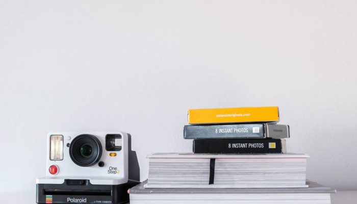 camera-polaroid-filme.jpg camera-polaroid-filme.jpg