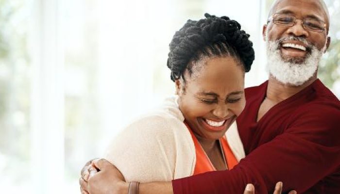 casal-sorrindo-qual-o-seu-jeito-no-amor-1570815816375_v2_615x300.jpg casal-sorrindo-qual-o-seu-jeito-no-amor-1570815816375_v2_615x300.jpg