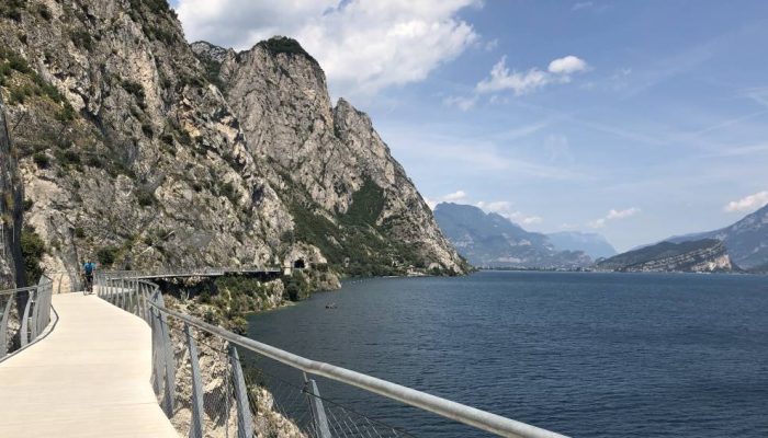 ciclopista-del-garda-rotated.jpg