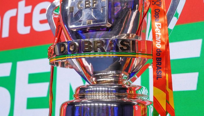 copa_do_brasil_taca_cbf.jpg