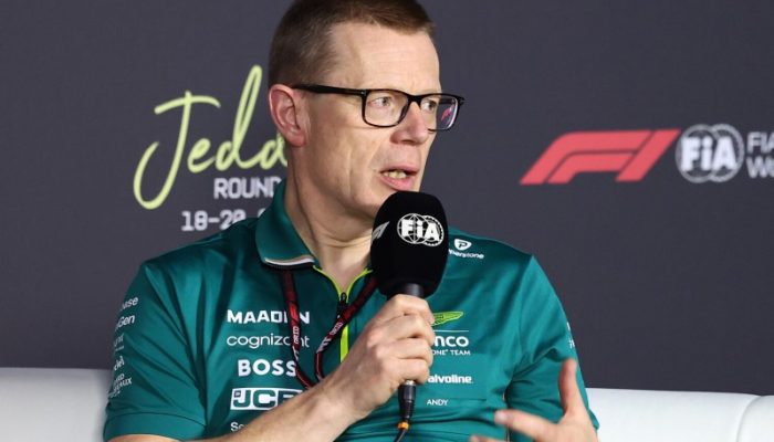 cowell-warum-sich-aston-martin-schon-voll-auf-2026-konzentriert-25042206.jpg cowell-warum-sich-aston-martin-schon-voll-auf-2026-konzentriert-25042206.jpg