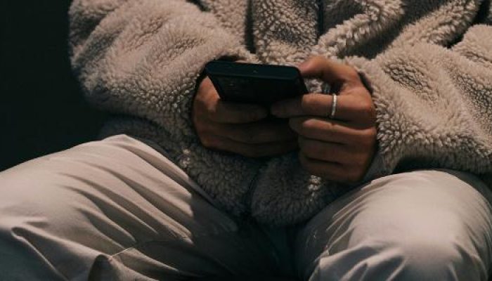 desabafar-com-chatbot-e-habito-de-1-em-cada-10-brasileiros-que-usam-ia-1751052669825_v2_615x300.jpg desabafar-com-chatbot-e-habito-de-1-em-cada-10-brasileiros-que-usam-ia-1751052669825_v2_615x300.jpg