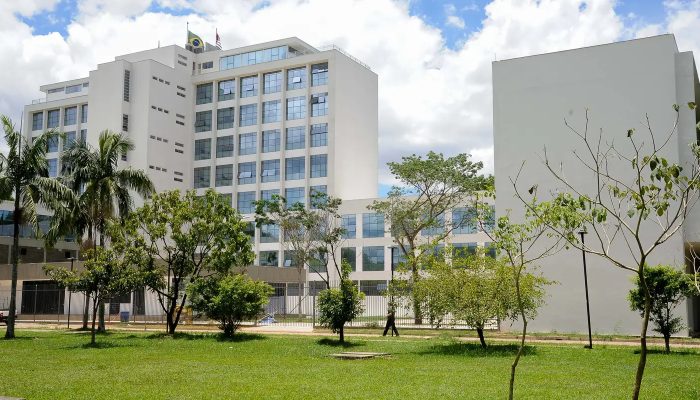 fachada_reitoria_foto-cecilia-bastos-1.jpg