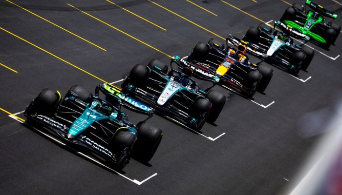 fernando-alonso-aston-martin-a.jpg fernando-alonso-aston-martin-a.jpg