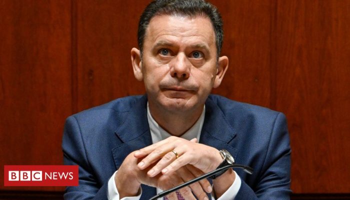 ffc9ea30-fe7b-11ef-8c3d-b7dcc7510cb1.jpg ffc9ea30-fe7b-11ef-8c3d-b7dcc7510cb1.jpg