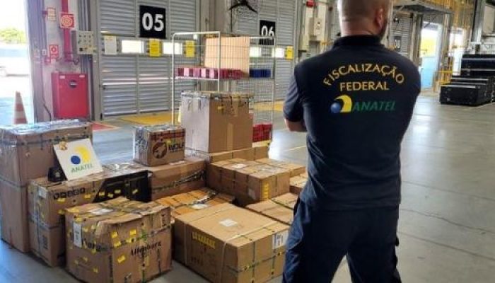 fiscal-da-anatel-participa-de-acao-contra-pirataria-em-galpao-de-marketplace-1748956984927_v2_615x30.jpeg fiscal-da-anatel-participa-de-acao-contra-pirataria-em-galpao-de-marketplace-1748956984927_v2_615x30.jpeg