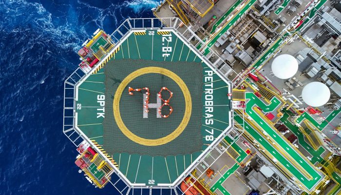 fpso_p-78_chegada_campo_de_buzios_foto1_-_credito_divulgacao_petrobras_2.jpg