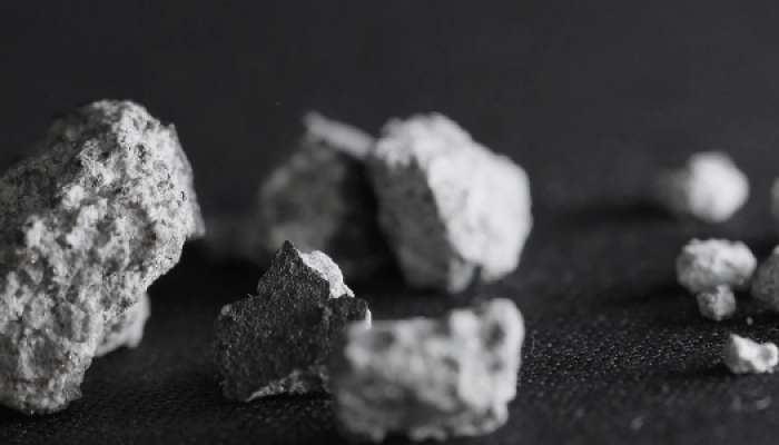 fragmentos-do-meteorito-enviados-a-universidade-da-georgia-nos-eua-1755028468100_v2_615x300.png fragmentos-do-meteorito-enviados-a-universidade-da-georgia-nos-eua-1755028468100_v2_615x300.png