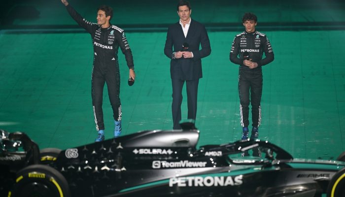 george-russell-mercedes-toto-w.jpg george-russell-mercedes-toto-w.jpg