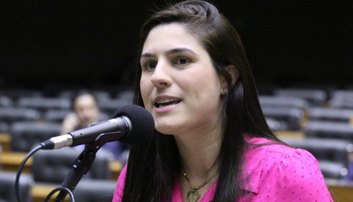 img20241211181746521MED.jpg img20241211181746521MED.jpg